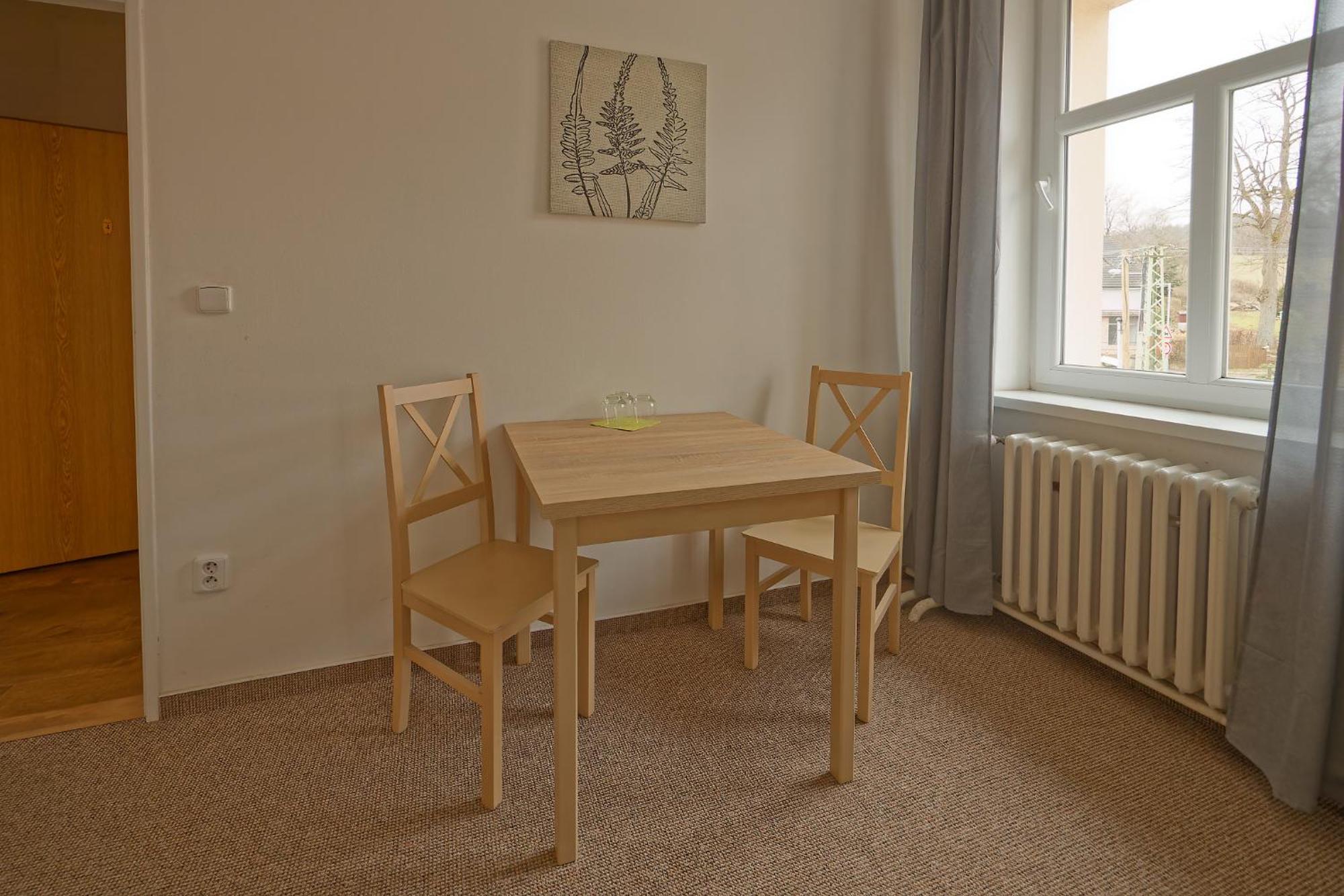 Penzion A Restaurace Na Krizovatce Polevsko Extérieur photo